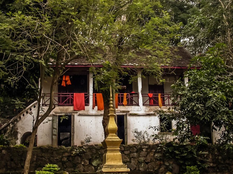 Wat Pa Khe & Wat Paphane