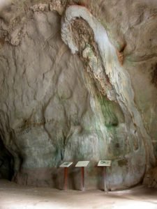 Pak Ou Cave, Laos