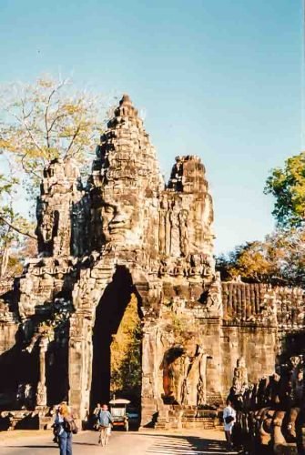 Angkor Thom entrance